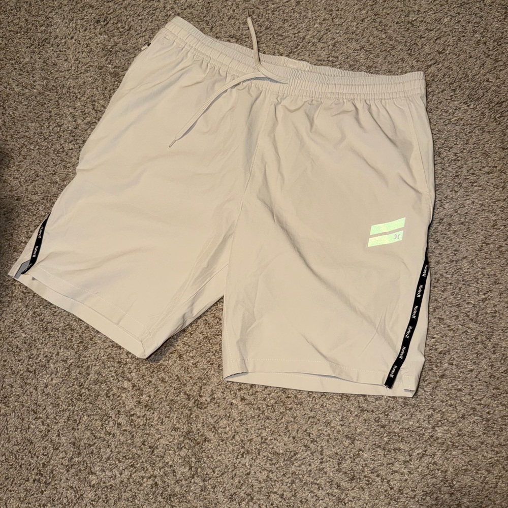 Hurley Light khaki / Crème Athletic Shorts lightweight